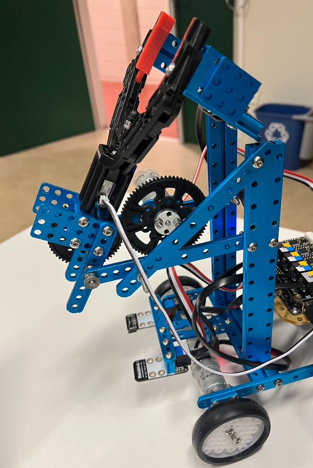 Bras et pince du robot